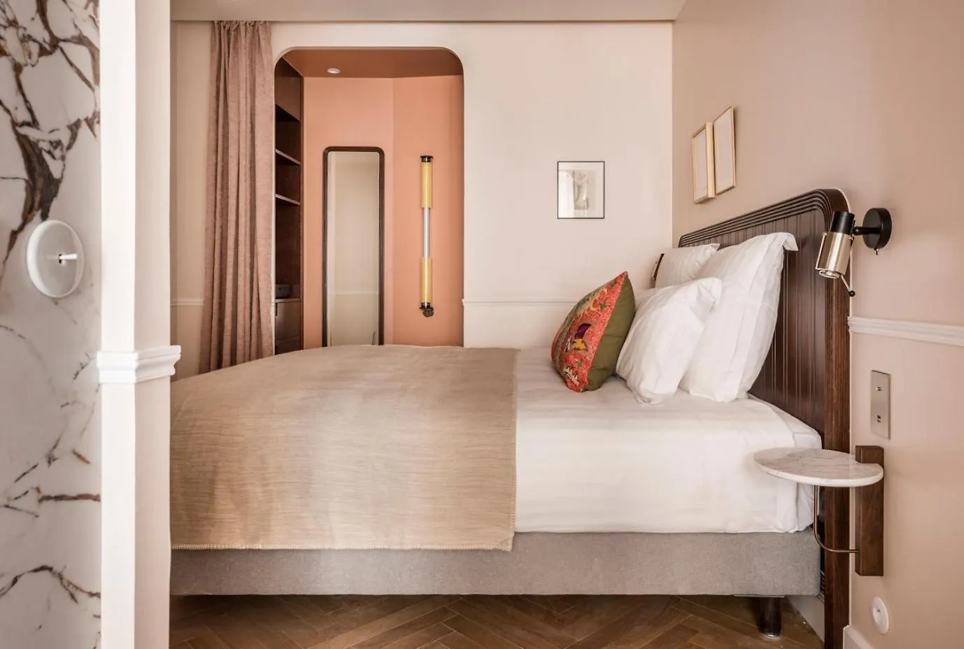 ****  Hotel Chamar Paris France
